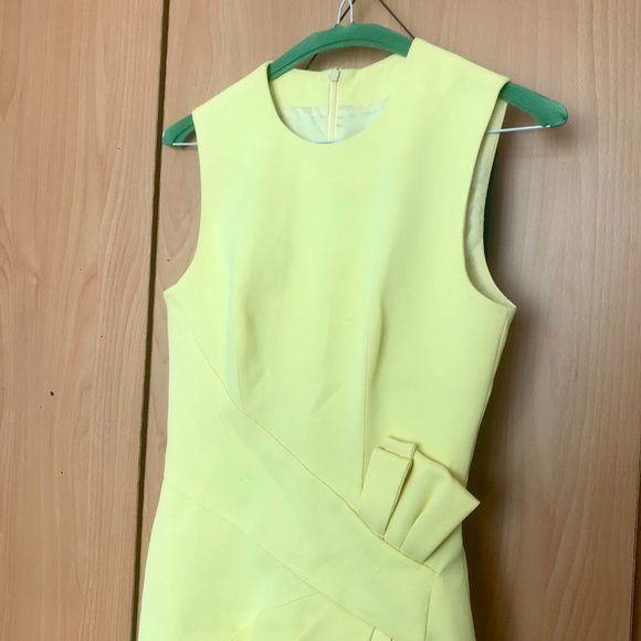 *NWT* Karen Millen Yellow Italian Stretch Escaping Bow Ribbed Dress (US Size 4) - Picture 5 of 16